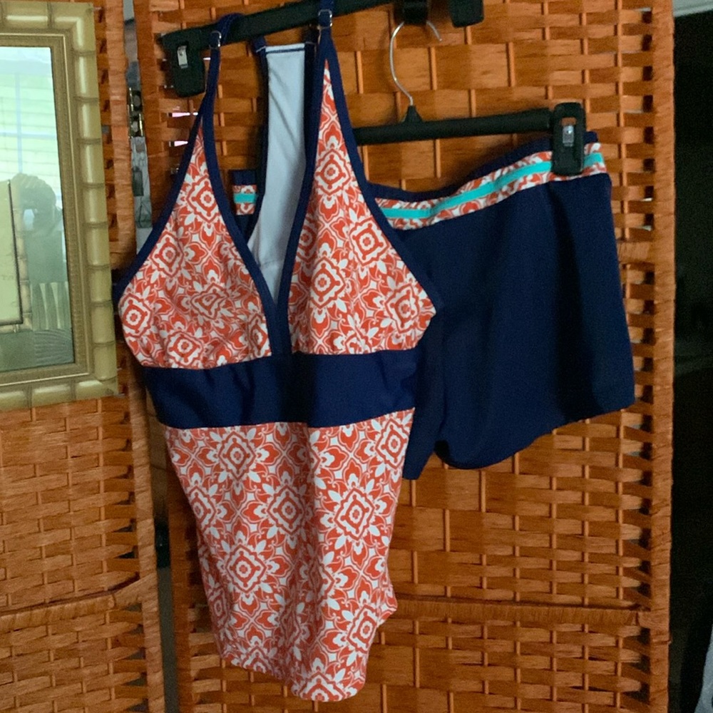 Tankini bathing suit